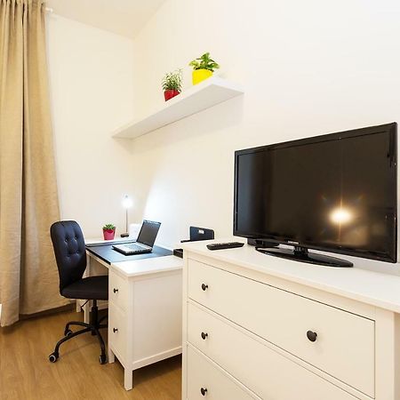 Perunova Apartments Prague Exterior photo